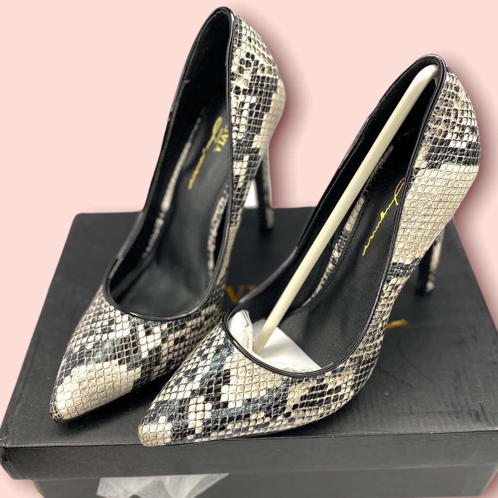faux snakes skin heels